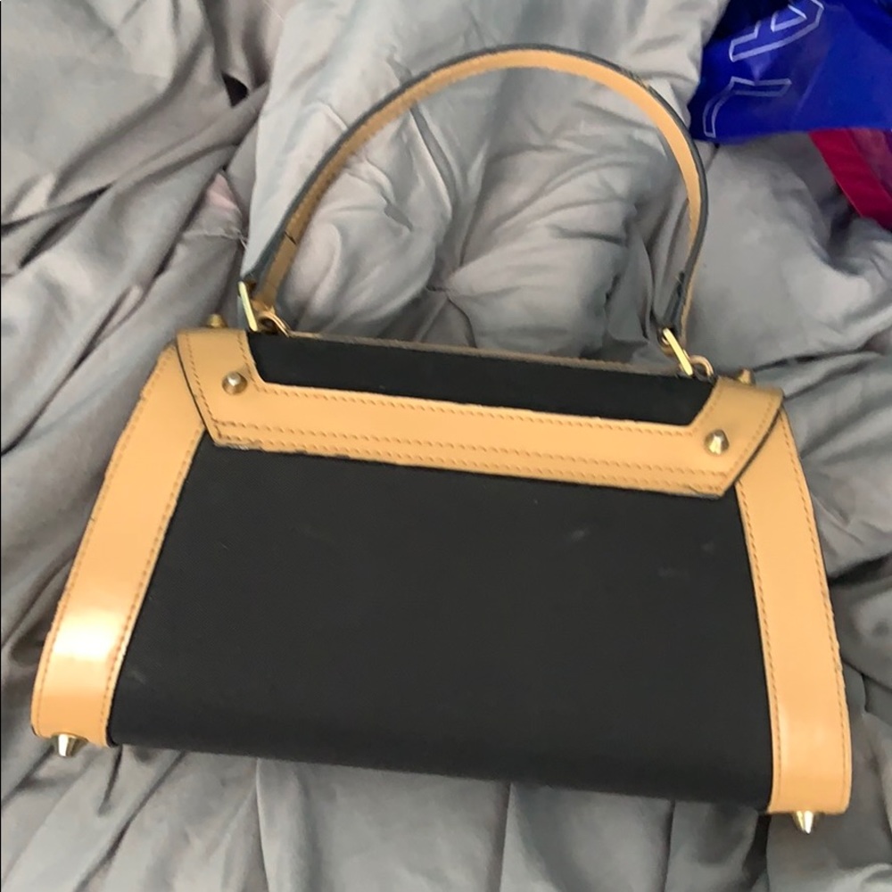 Bow Purse! - Picture 2 of 4